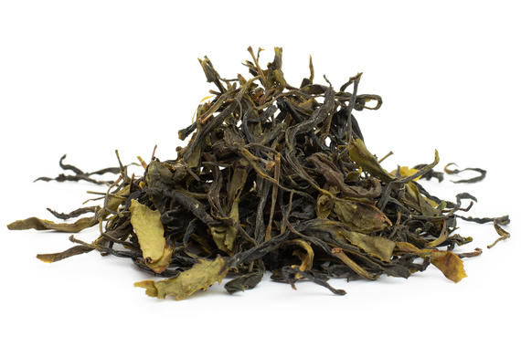 Gold Green tea Georgian - un amestec de ceai alb și verde